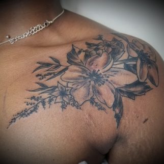 Tattoo Shoulder Flowers